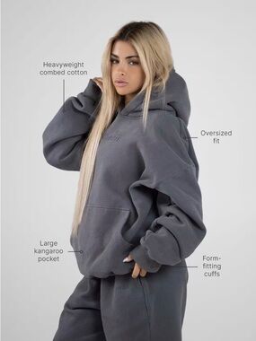 Comfrt hoodie in steel gray